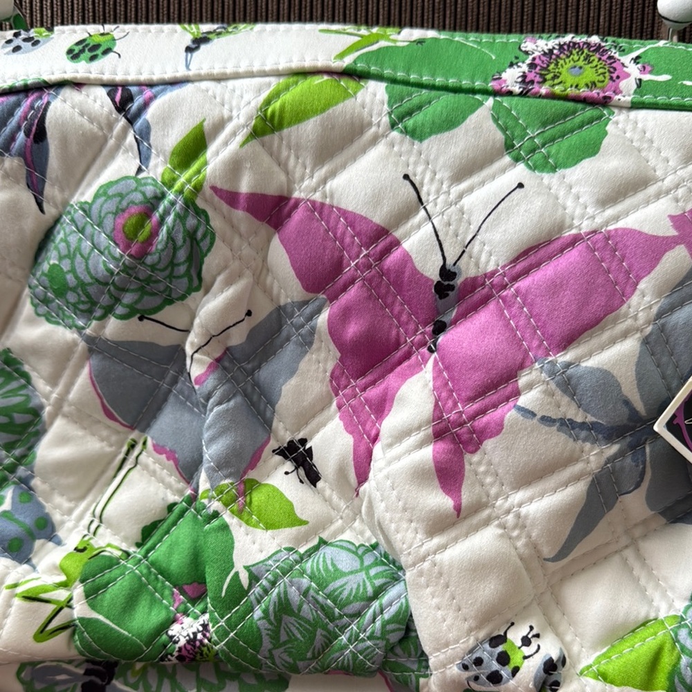 Vera Bradley Quilted Bag - White and Green with butterflies - Picture 5 of 11